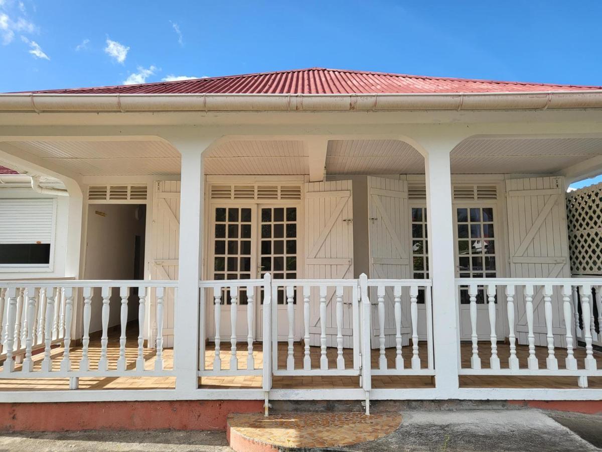 Villa Majorelia Vieux-Habitants Exterior foto